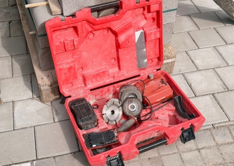 Plumber fixing the faulty pipeline