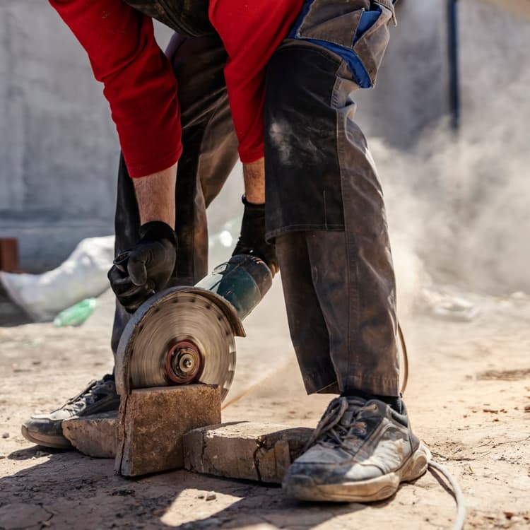 contractor in work