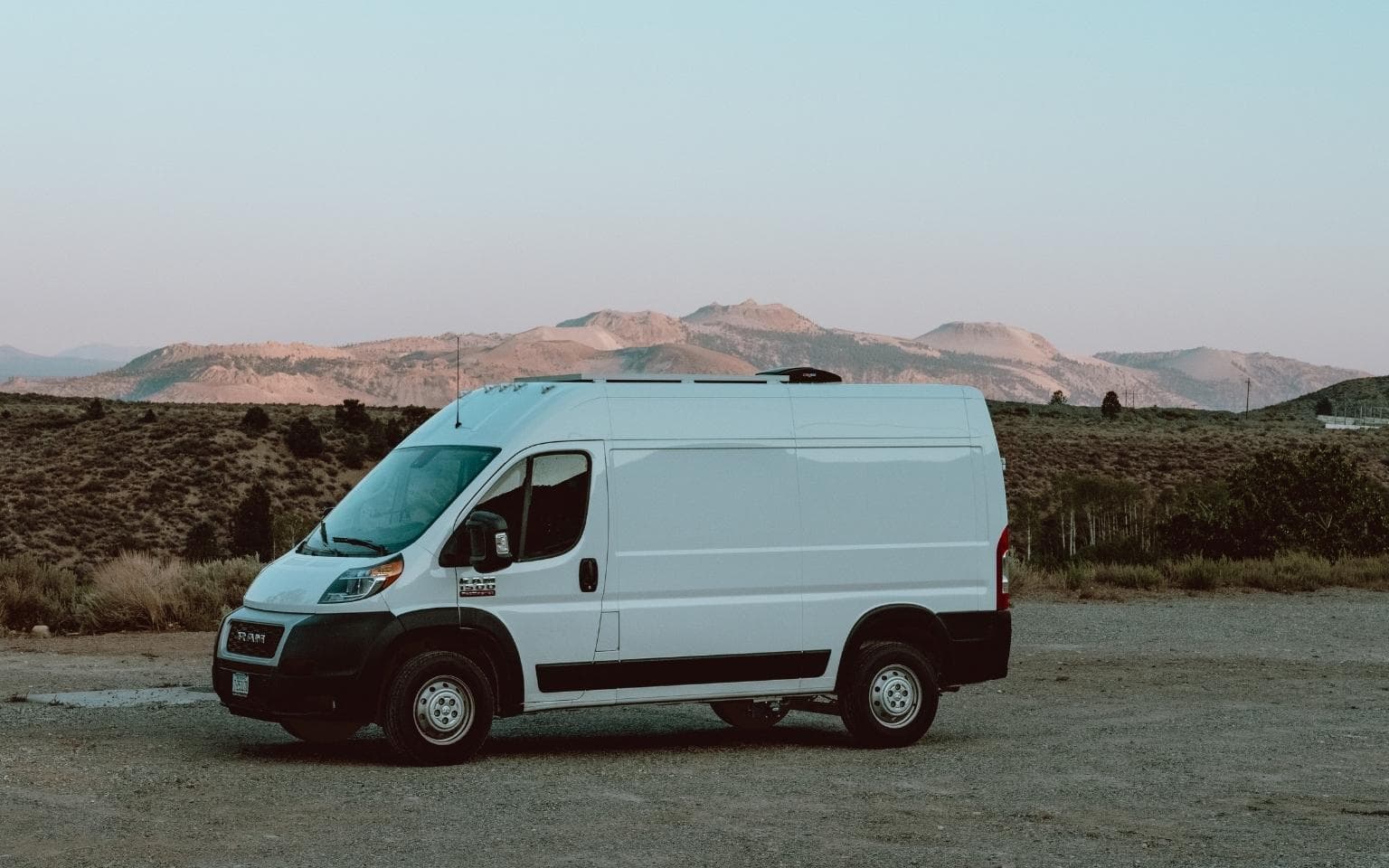 homeservice-professionals-van